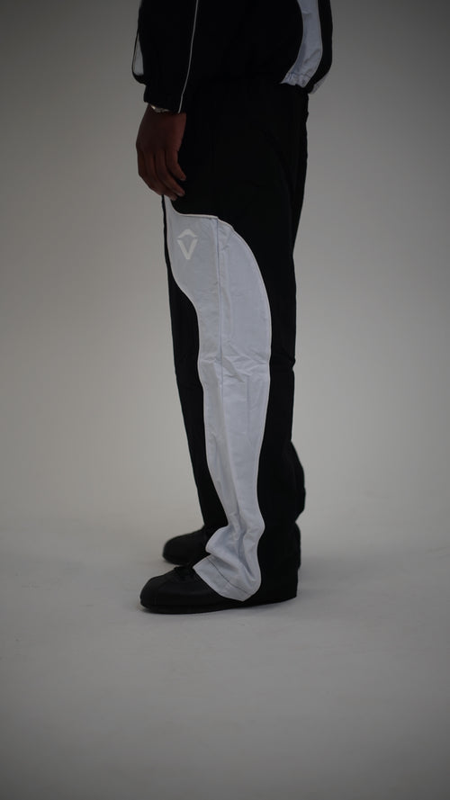 Track pants logo, men & women - Black and white